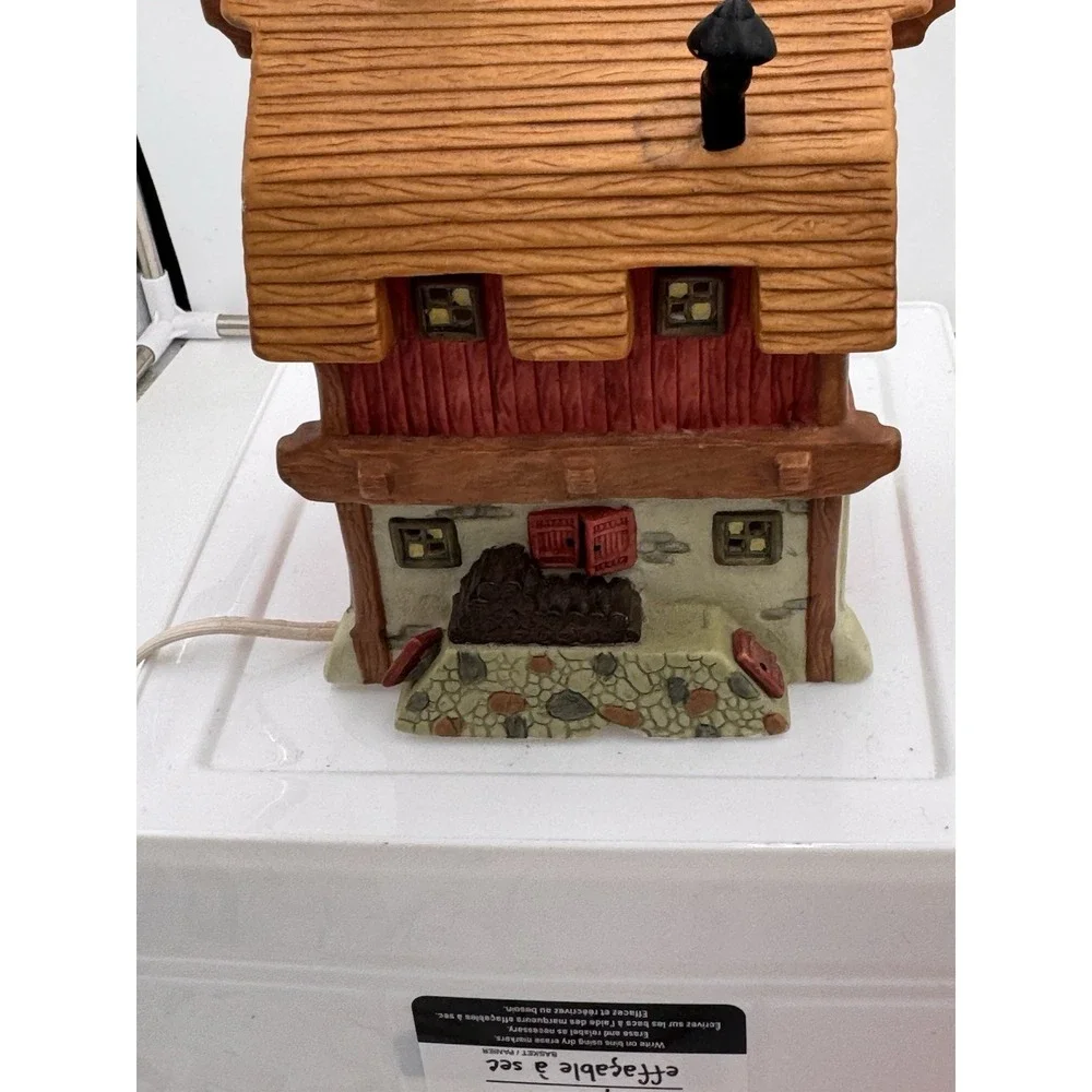 Vintage Our Town Porcelain Collectible: 